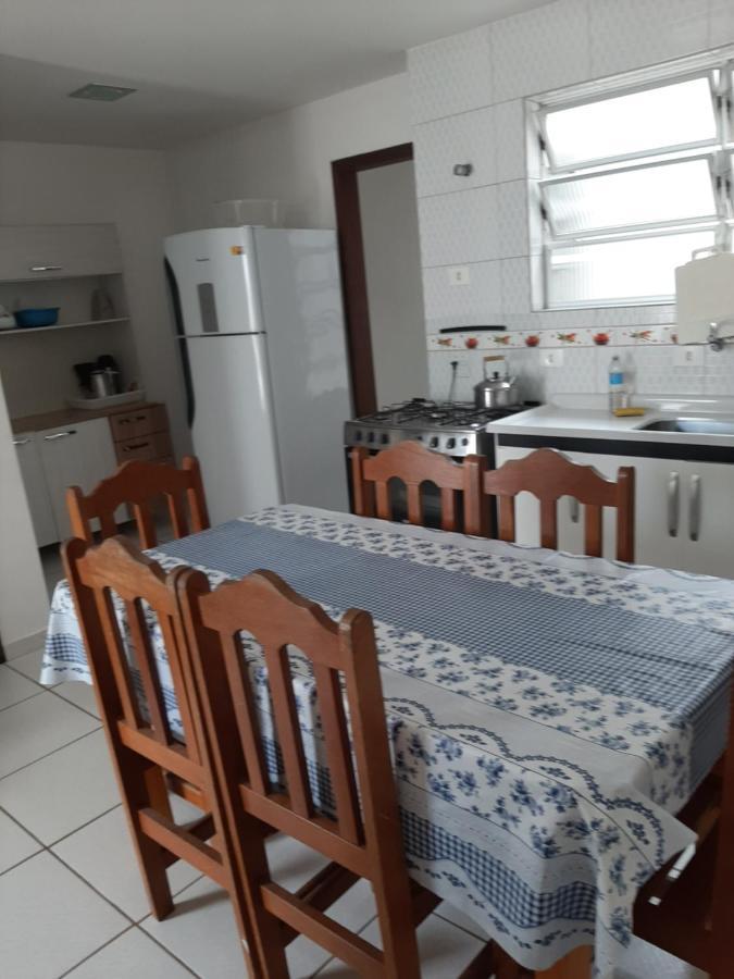 Sobrado Em Pr Matinhos